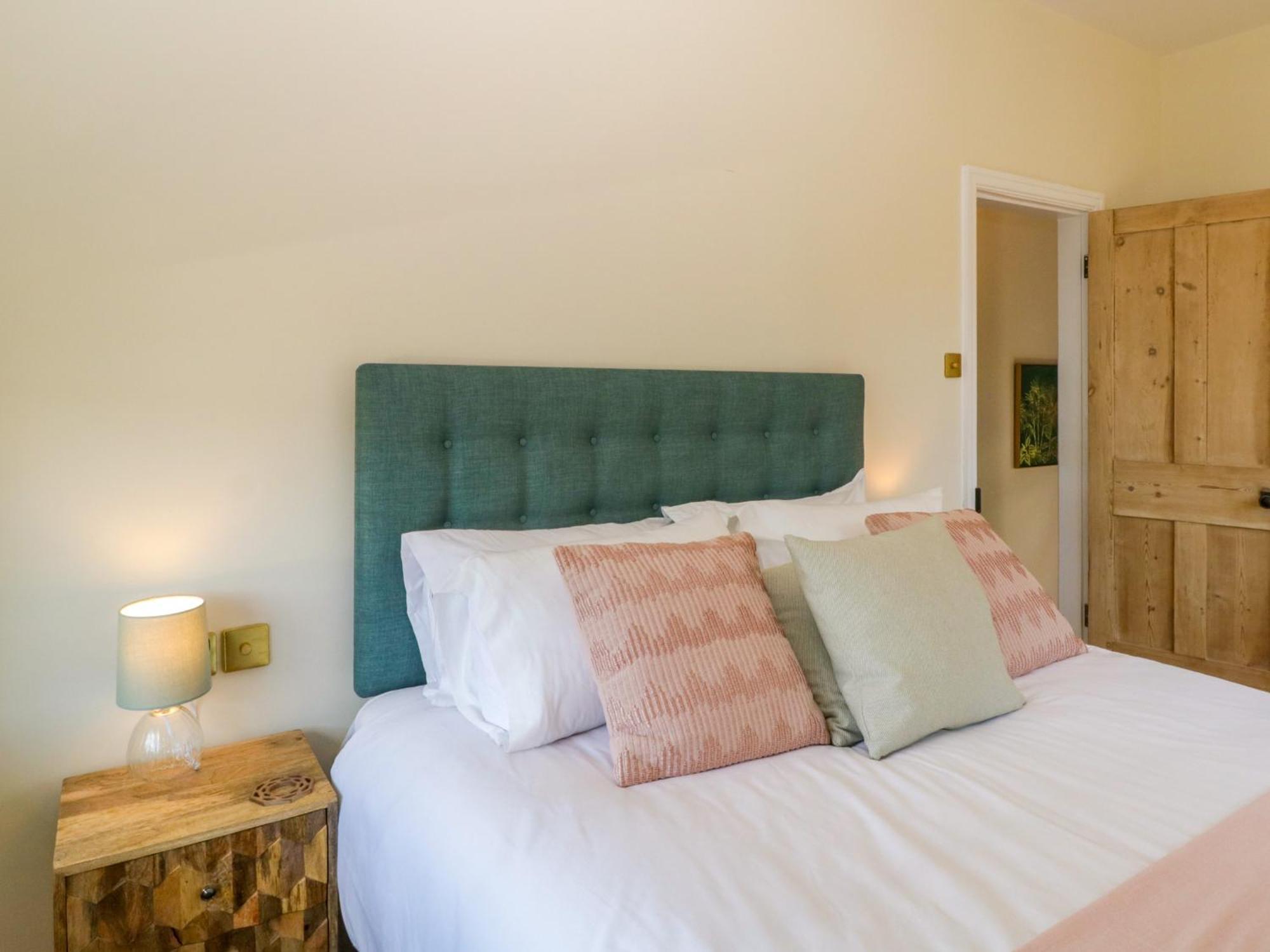 Britannia Crossings Cottage Dartmouth Bagian luar foto